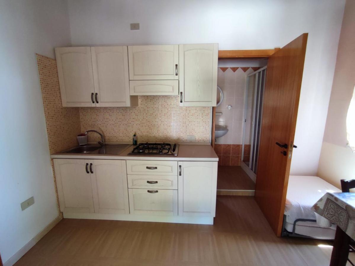 Villa Rosy Весте Екстериор снимка